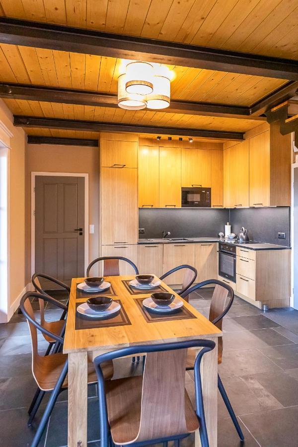Rentplanet - Apartament Warynskiego シクラルスカ・ポレンバ エクステリア 写真